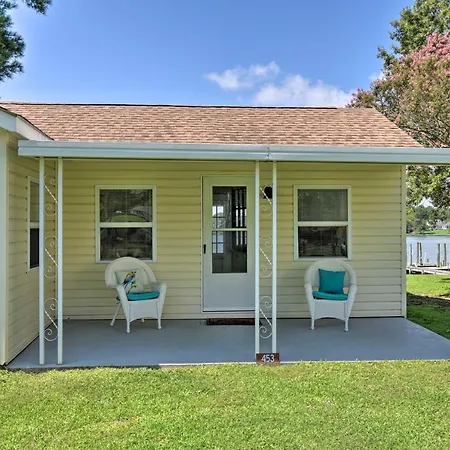 Romantic Waterfront Abode With Patio And Dock!